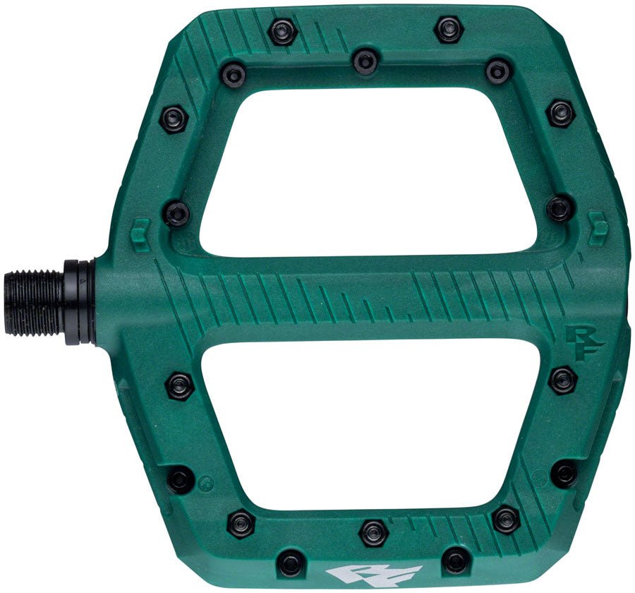 RaceFace Chester Pedals - Large - Green - The Lost Co. - Race Face - PD24COMPLGRN - 821973469331 -