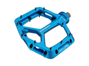 RaceFace Atlas Pedal - The Lost Co. - RaceFace - PD22ATLASBLU - 821973415352 - Blue -