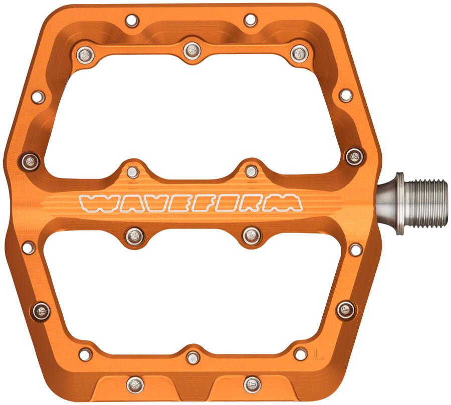 Wolf Tooth Waveform Pedals - Orange Small - The Lost Co. - Wolf Tooth Components - PD0195 - 810006806816 - -